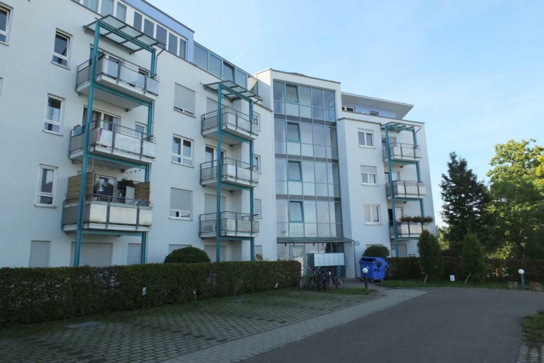 Outletcity Apartment Ferienwohnung Metzingen Metzingen  Bagian luar foto